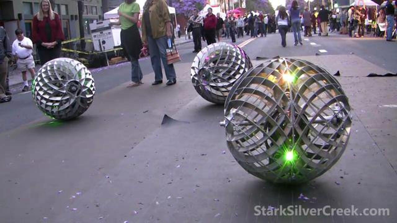 Interactive mechanical art